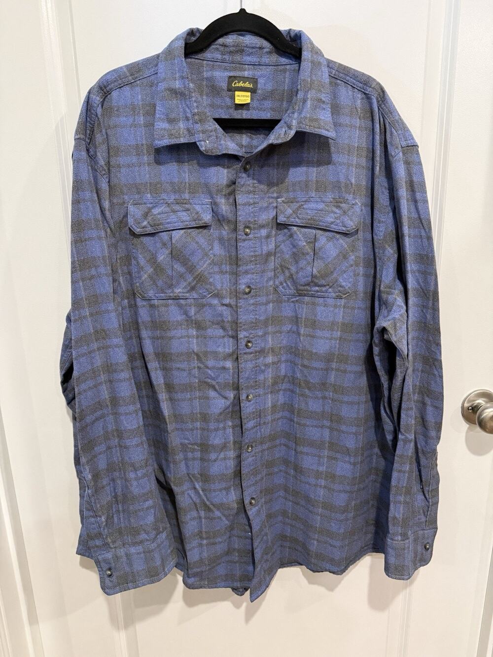 Cabela's Men's Sz 3XLT Blue plaid Long Sleeved Button Up Shirt Gorpcore Outdoor